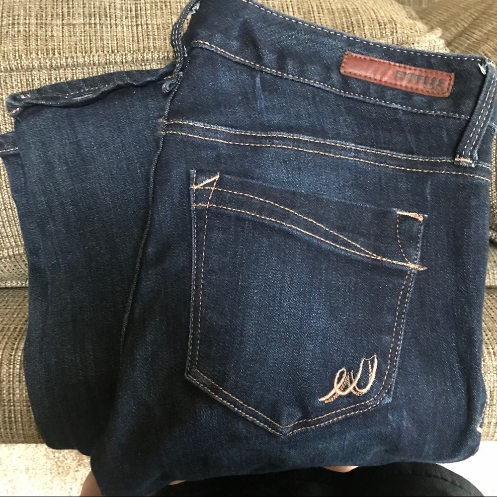 Express, size 4, low rise skinny jeans